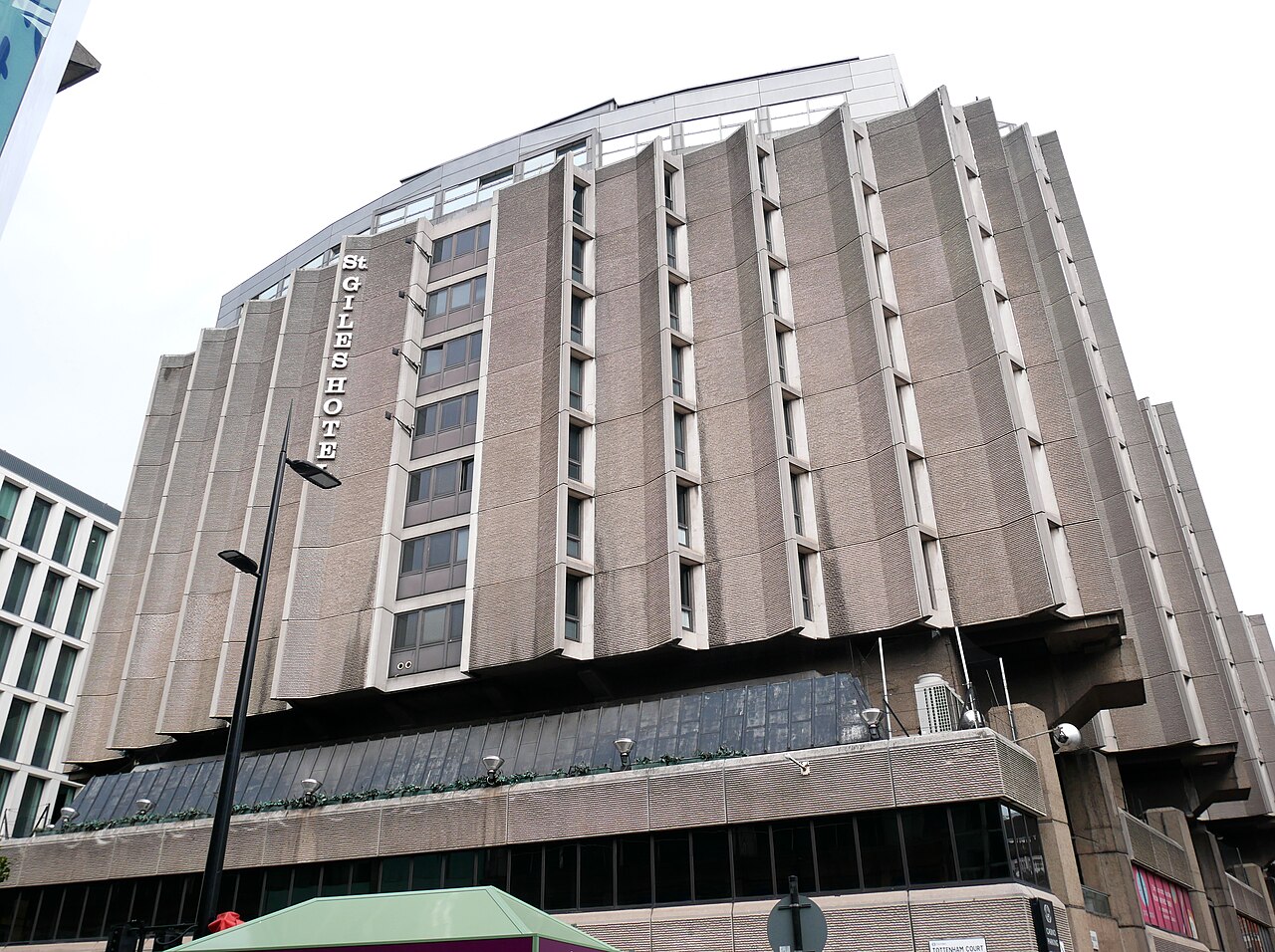 Western face of the hotel building.